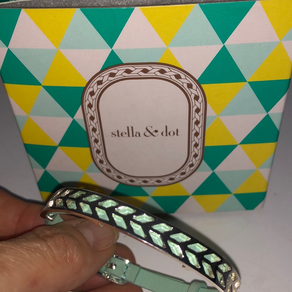 Stella & Dot Believe Bracelet